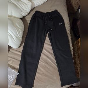 ALO Yoga Joggers